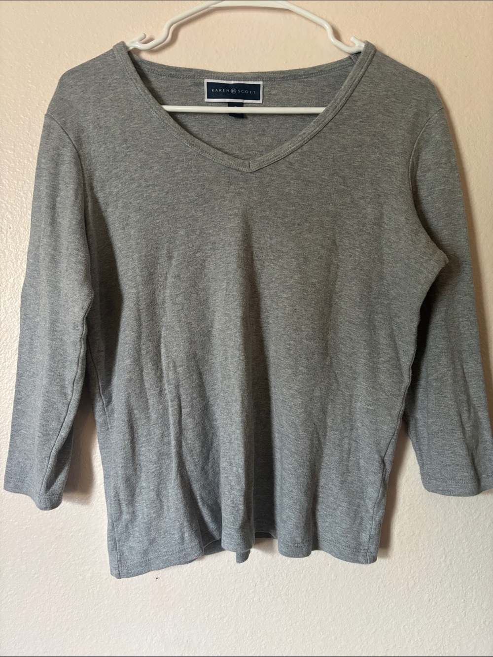 Karen Scott Gray V-Neck Women's Sweater, Size S